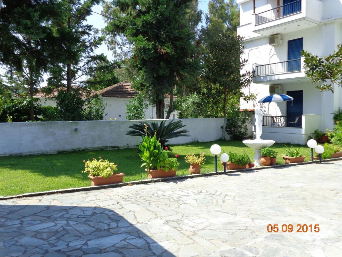 Hotel Porto Kairis Oreoi Exterior foto